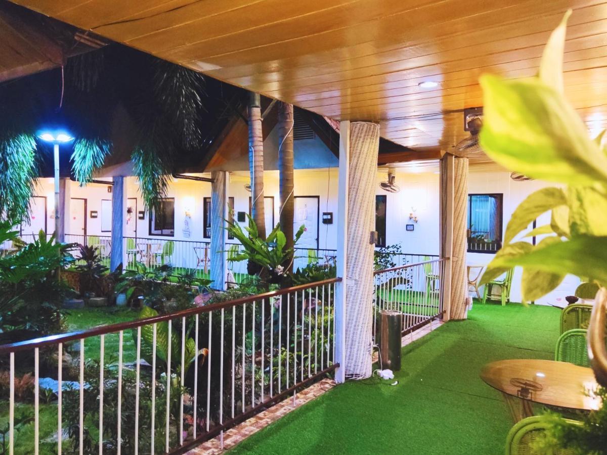 Infinite Green Pension Puerto Princesa Exteriör bild