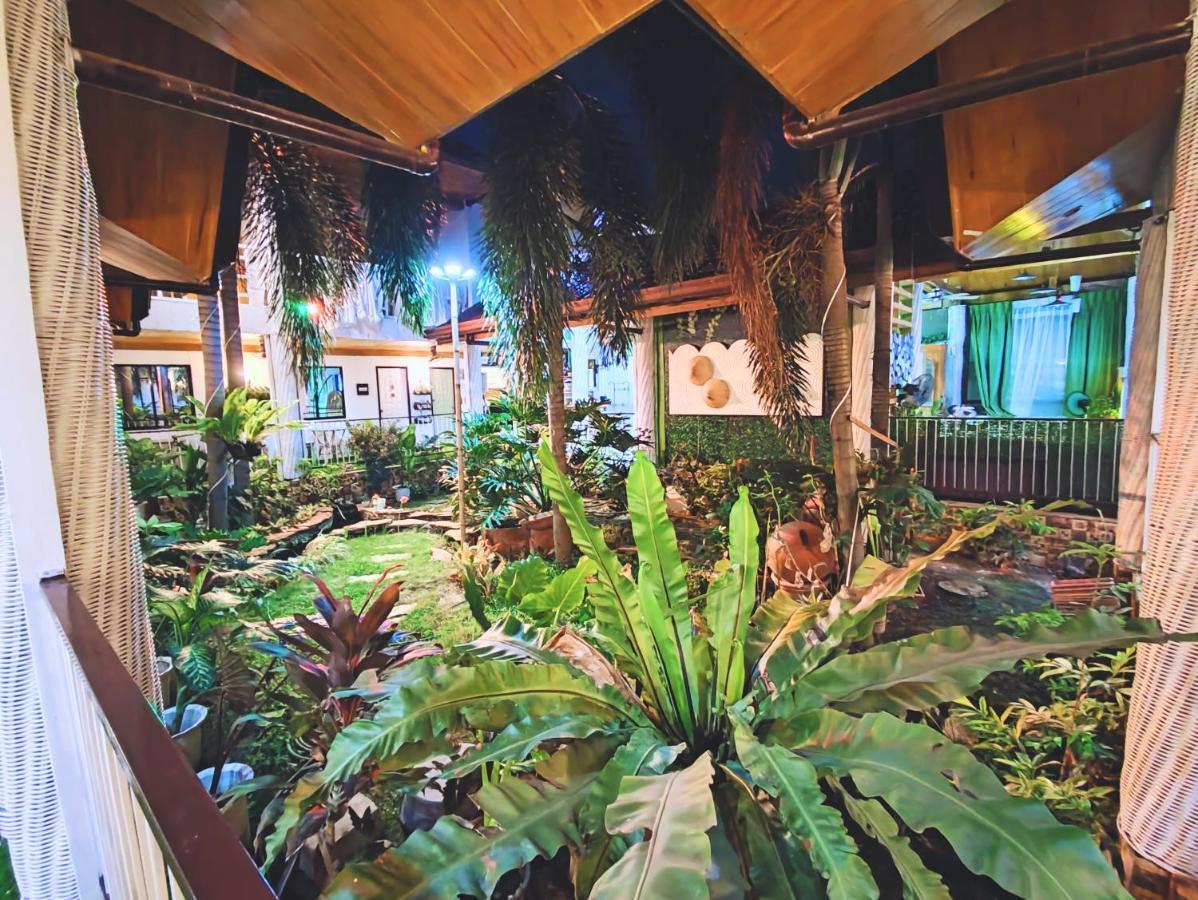 Infinite Green Pension Puerto Princesa Exteriör bild