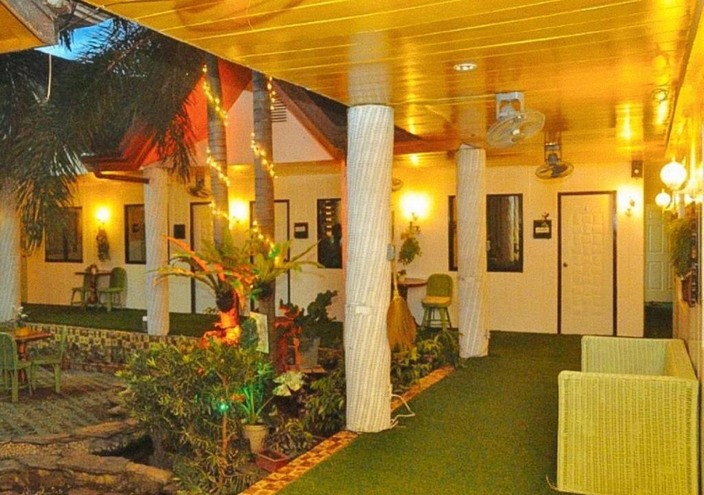Infinite Green Pension Puerto Princesa Exteriör bild